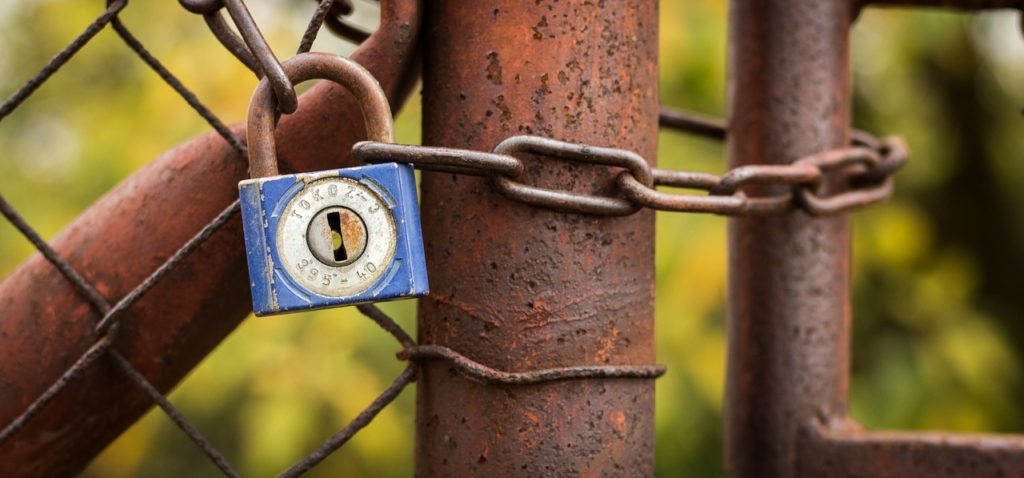 fence lock